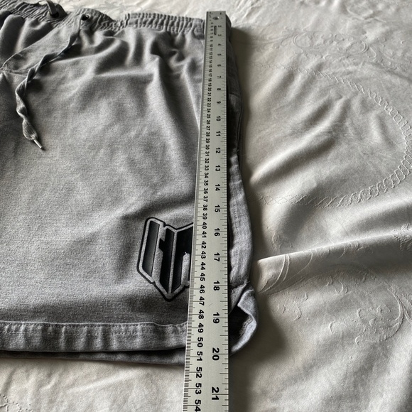 Headrush Fortune Favours The Brave Men's Gray Athletic Gym Shorts Size 2XL - Picture 12 of 14